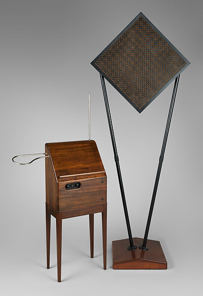 Theremin, Radio Corporation of America (RCA) American, Wood, vacuum tubes, electrical wiring, American