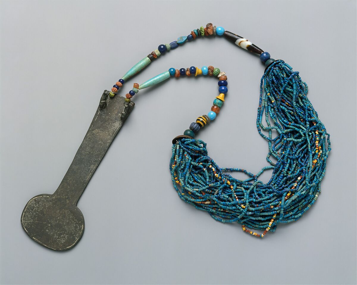 Menat necklace from Malqata, Faience, bronze or copper alloy, glass, agate, carnelian, lapis lazuli, turquoise